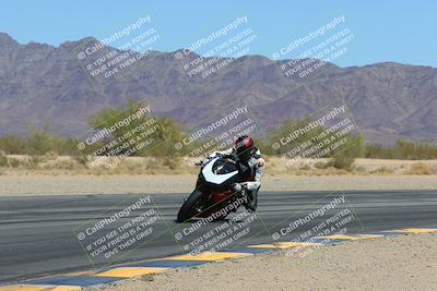media/Mar-24-2025-Moto Forza (Mon) [[57ce5c5cff]]/2-Intermediate Group/Session 3 (Turn 6 Inside)/